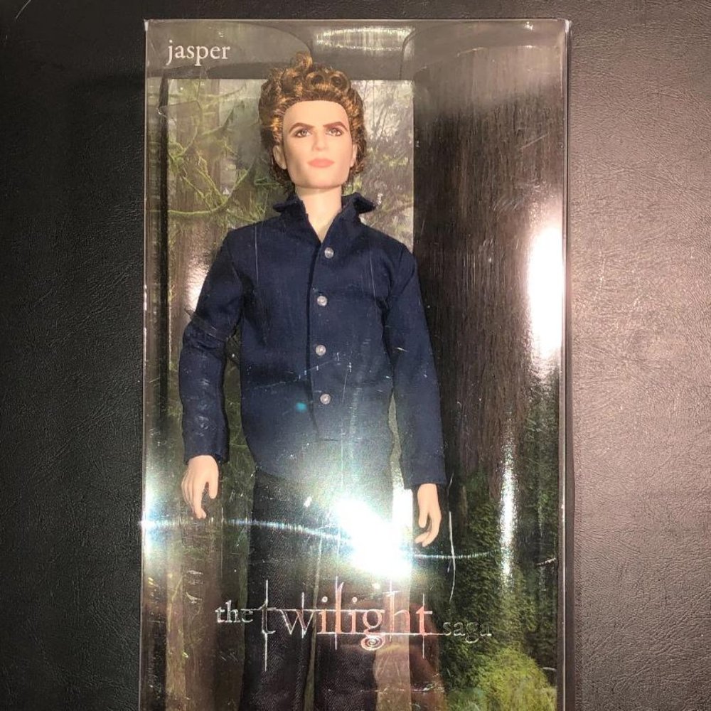 Jasper Twilight Barbie 2012 Collectable Twilight Saga Doll [NEW IN BOX]